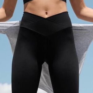 Aerie Black High-Waisted Leggings